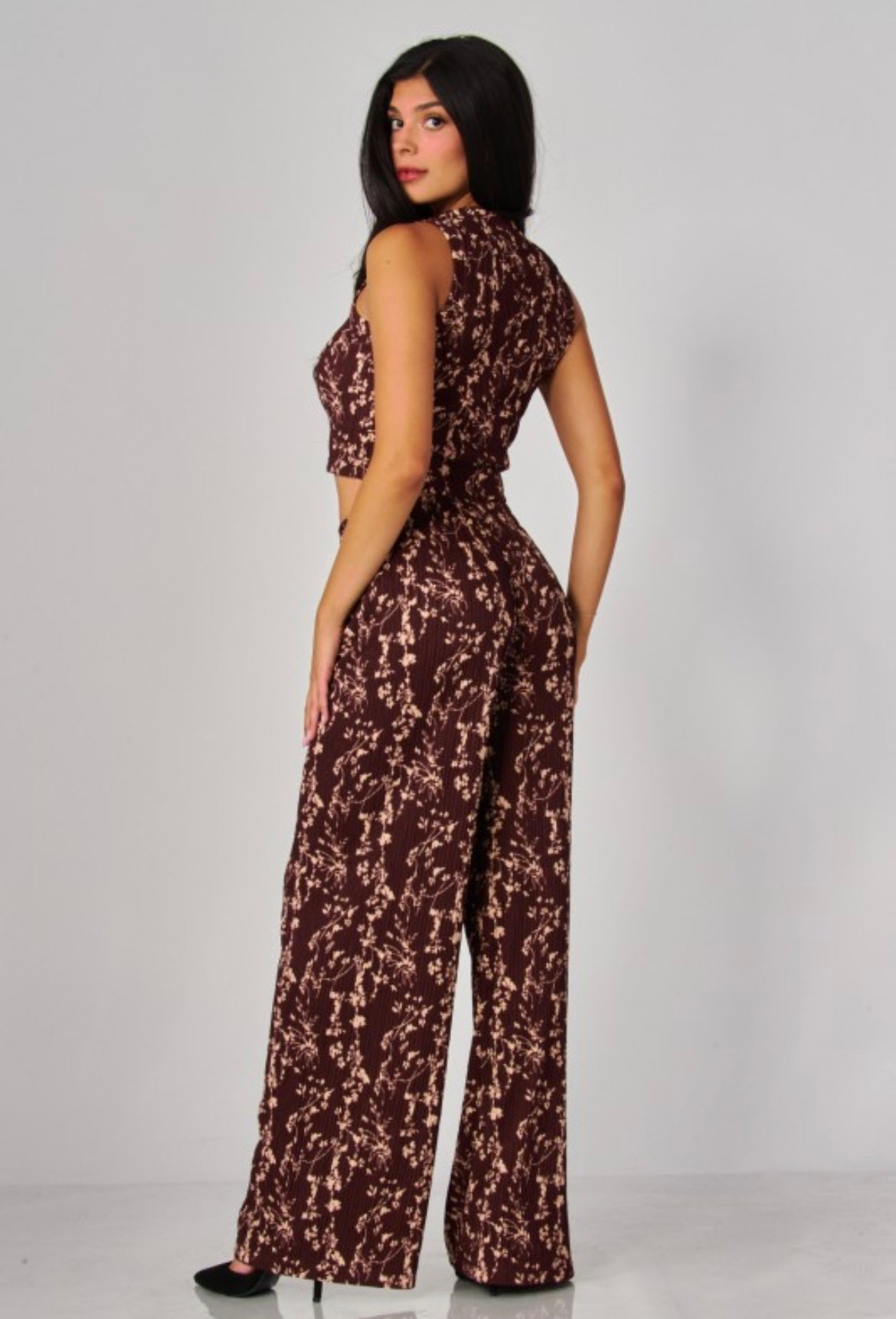 Fall Floral Two-Piece Comfy Coordinate Set | Stylish & Relaxed Outfit for Women Brown
