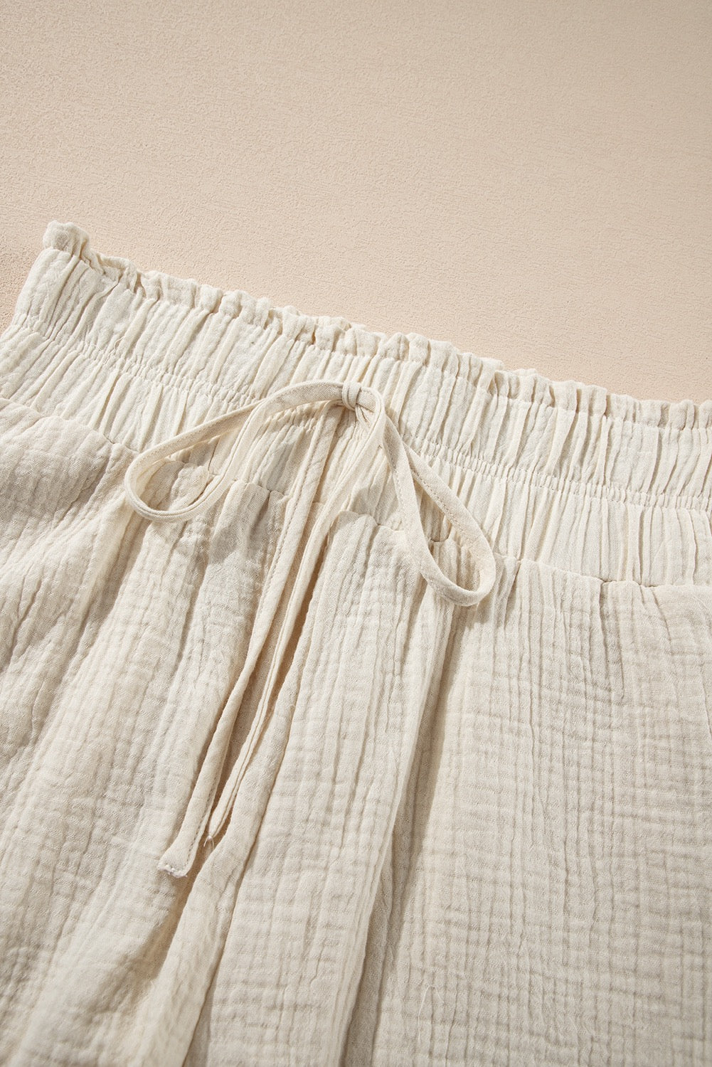 Women’s Cream High Waisted Textured Shorts with Lace Trim Hem – Elastic Waist Spring Summer Dressy Casual Shorts -Apricot