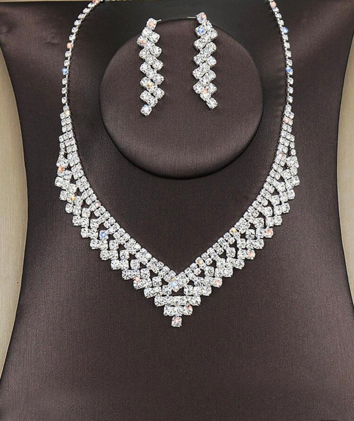 Luxury Crystal Rhinestone Necklace & Earring Set – Elegant V-Shaped Statement Jewelry for Formal Events