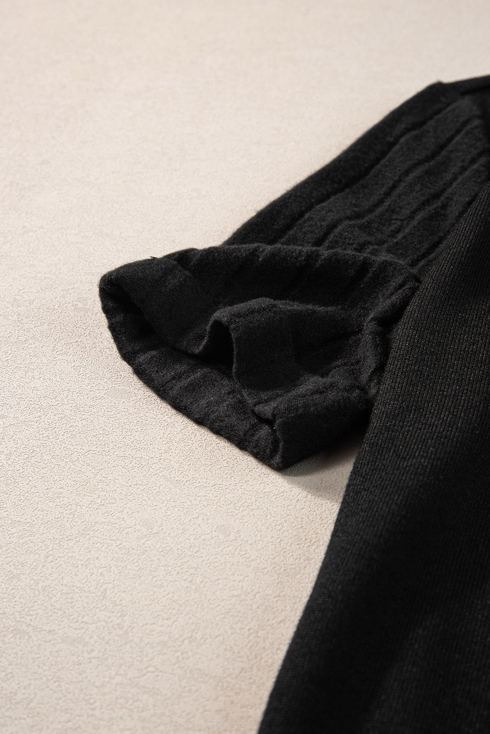 Ribbed Sleeve Shirt - Black