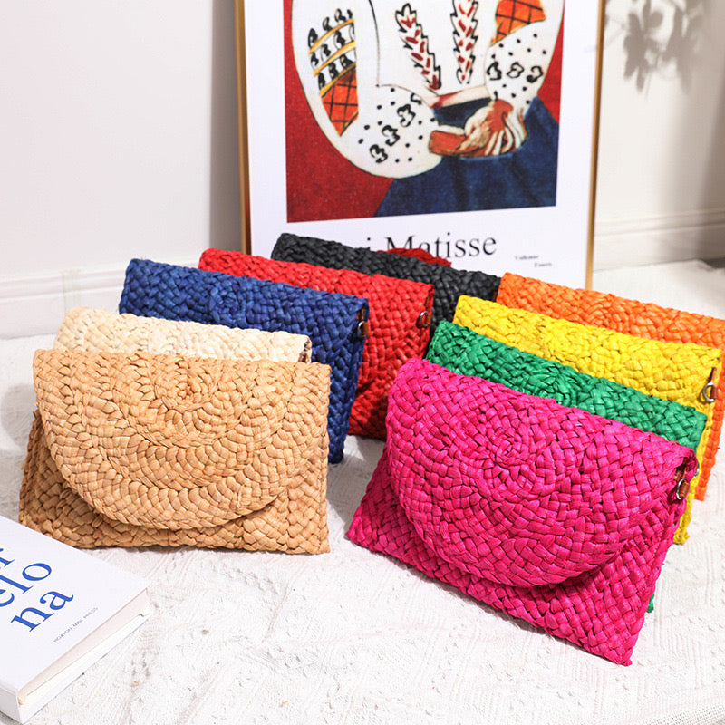 Straw Flap Clutch -Natural
