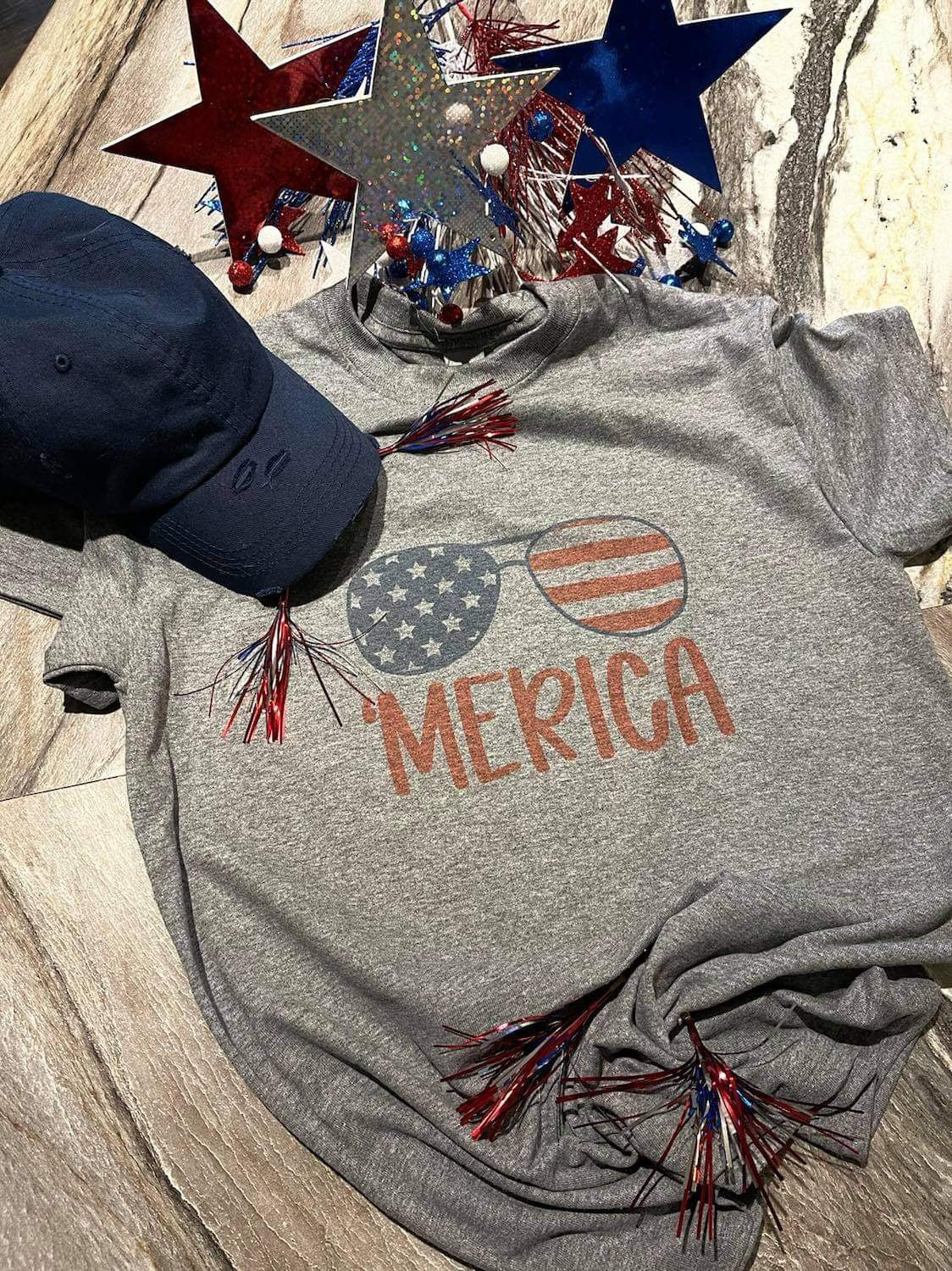 MERICA Graphic T-Shirt