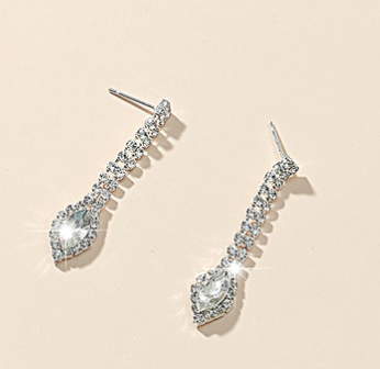 Diamond Eyes Rhinestone Necklace Set