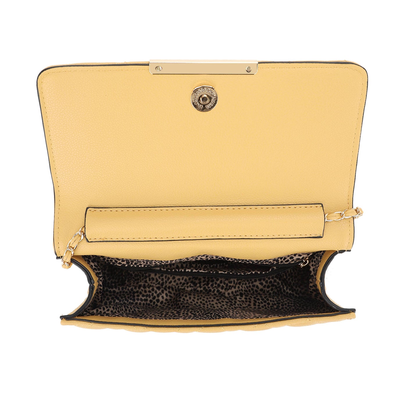 Ivory Quilted Chain Shoulder Bag – Luxe Gold Hardware Elegant Flap Purse