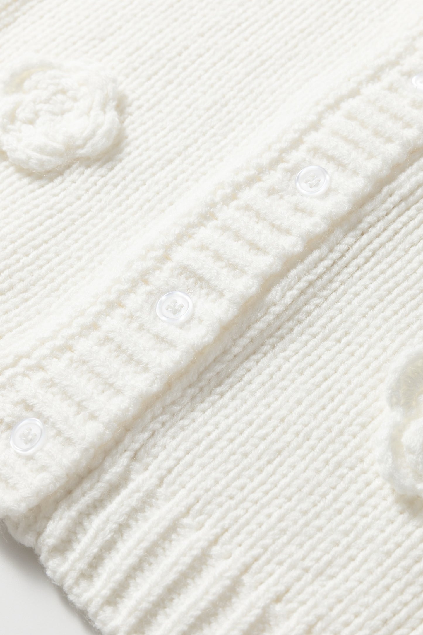 Cream Knit Floral Appliqué Button-Front Vest/ Tank Top