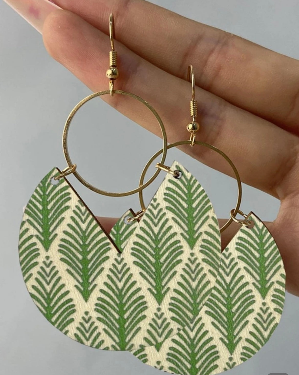 Leaf Print Statement Earrings – Lightweight Boho Drop Earrings for Everyday Style