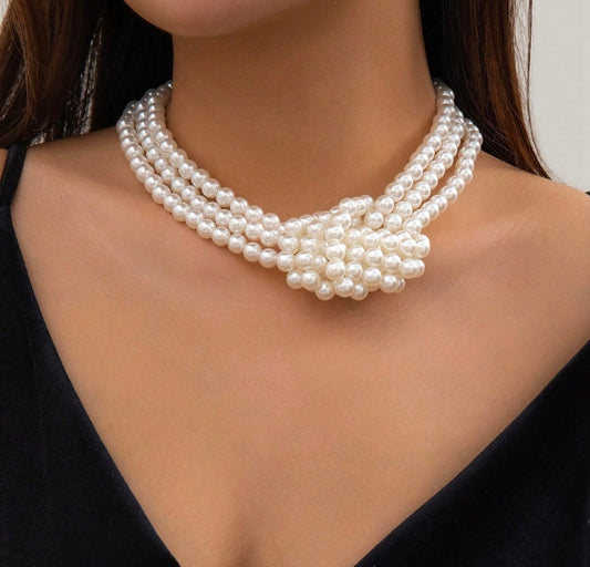 Knotted Pearl Choker - White