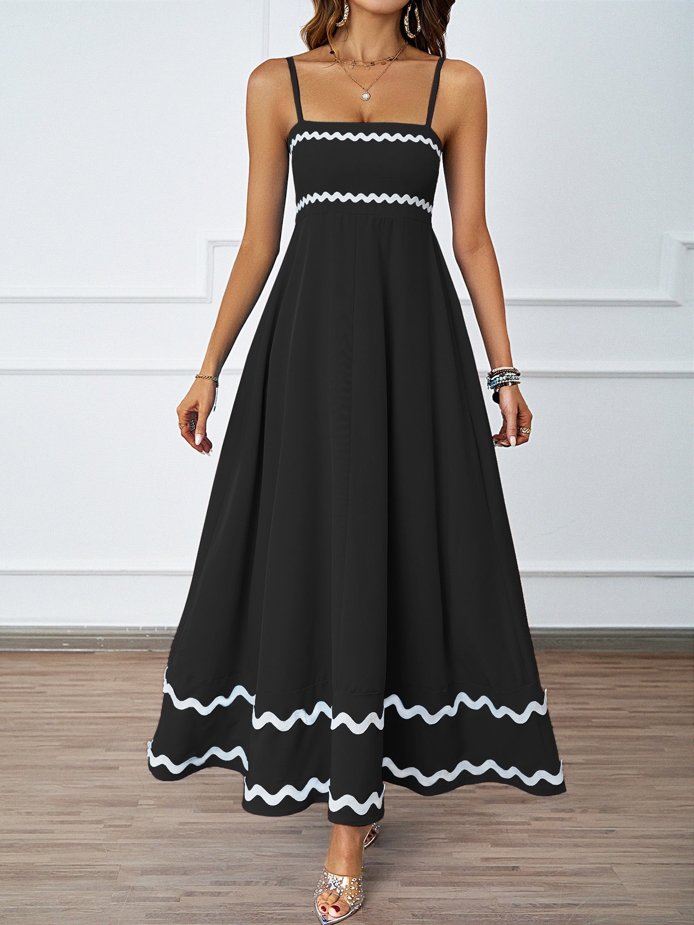 White Wavy Trim Maxi Sundress - Black