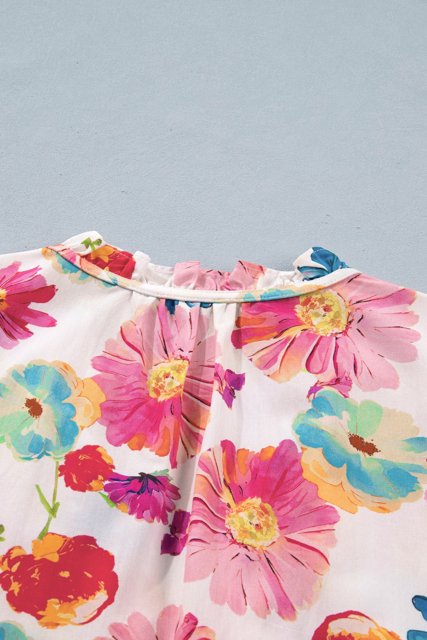 Floral Ruffle Sleeve Blouse for Women – Lightweight Smocked Sleeve Top, Feminine Tie Neck Spring Summer Top Casual Chic