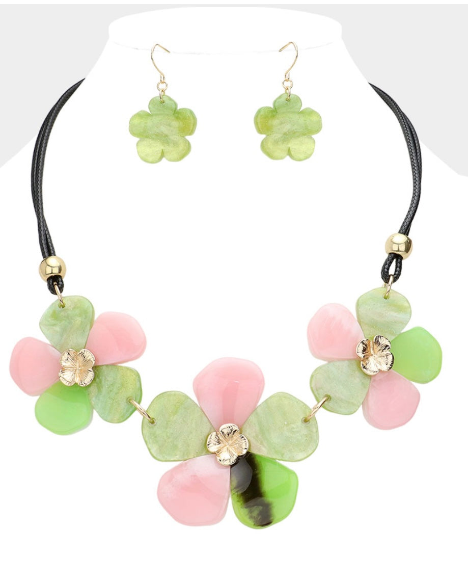 Flower Acrylic Necklace with Earring