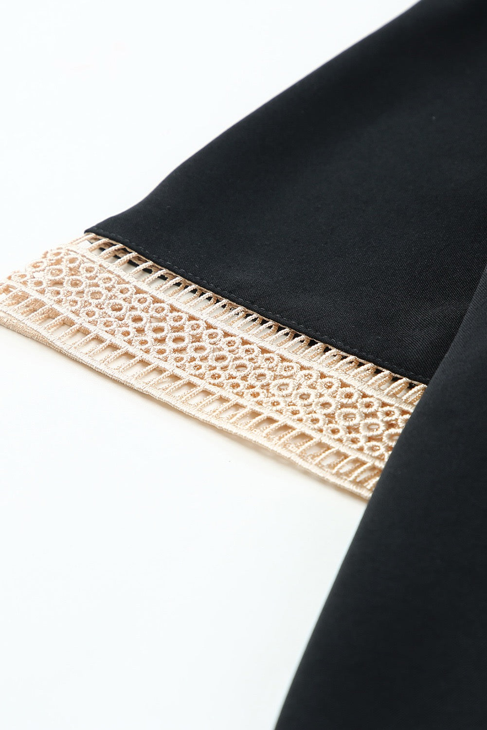 Elegant Lace Trim V-Neck Blouse – Black Short Sleeve Dressy Casual Top