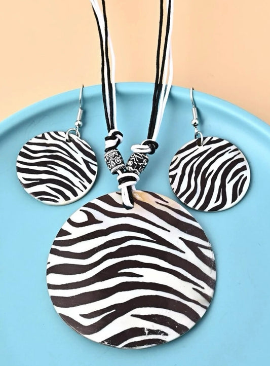 Zebra Stripe Necklace Set