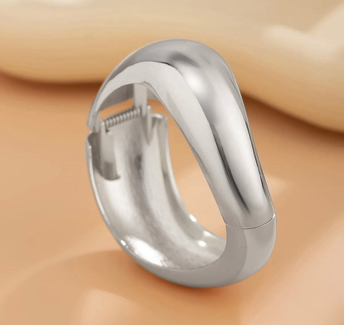 Silver-Tone Sculptural Wave Hinged Bangle Bracelet for Women