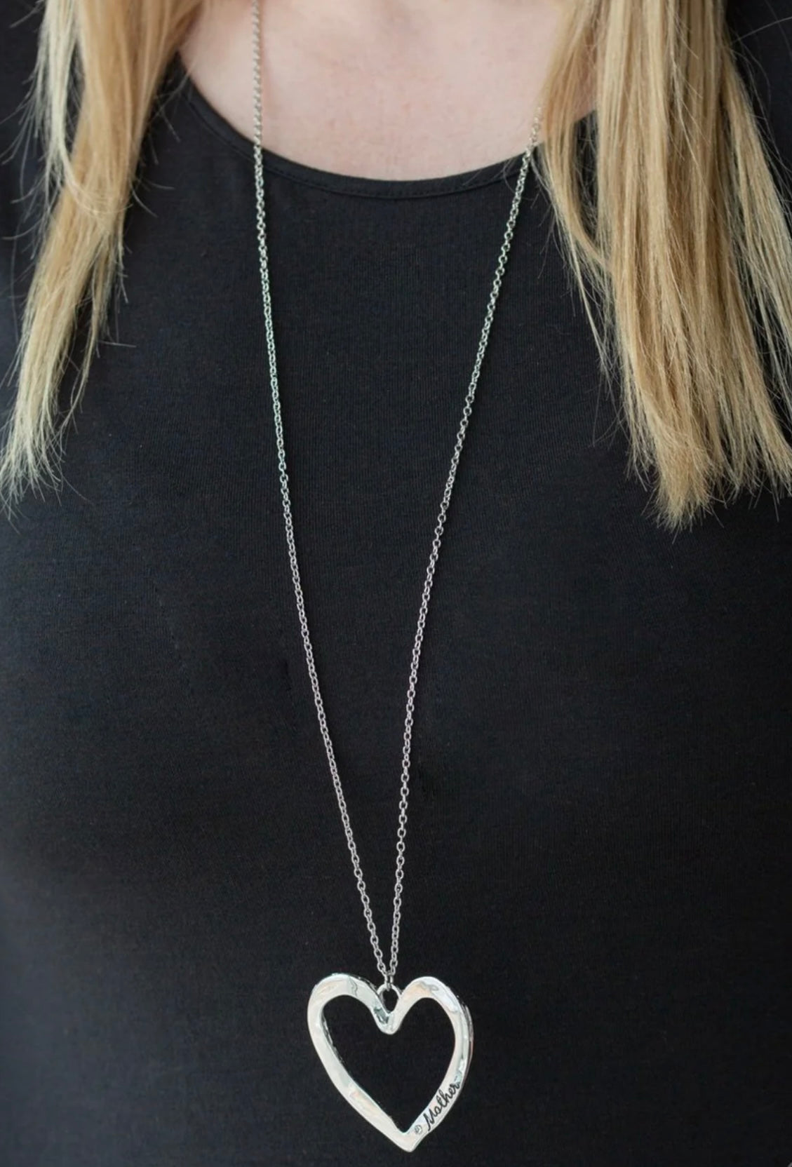 Select 1  of 7 Free Mother’s Day Jewelry