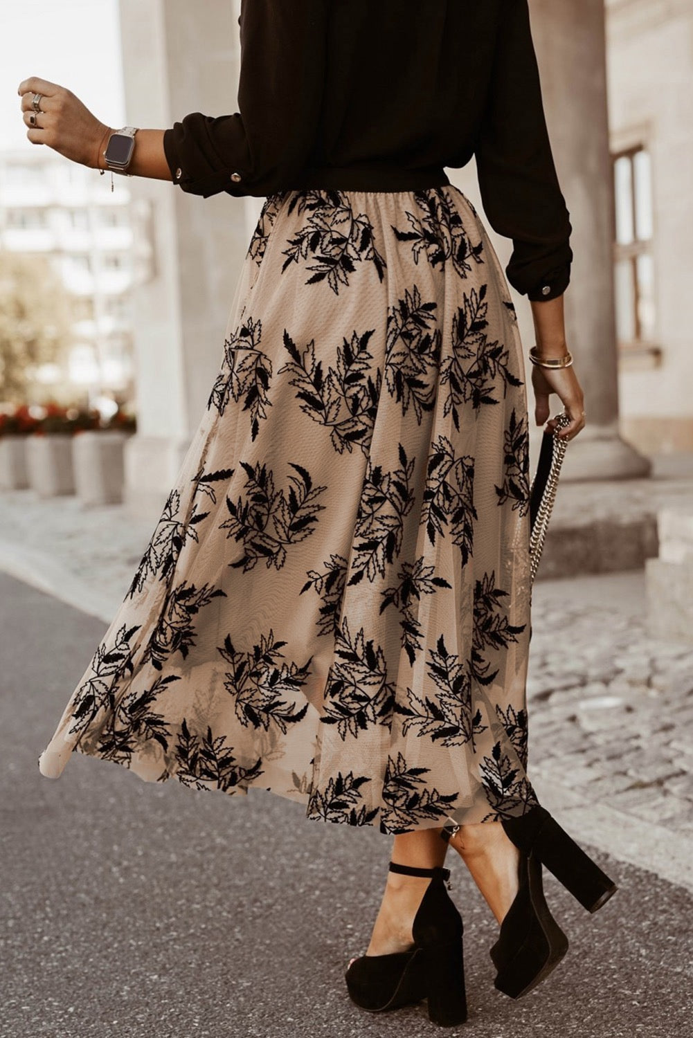 Floral Leaves Embroidered Maxi Skirt-Apricot