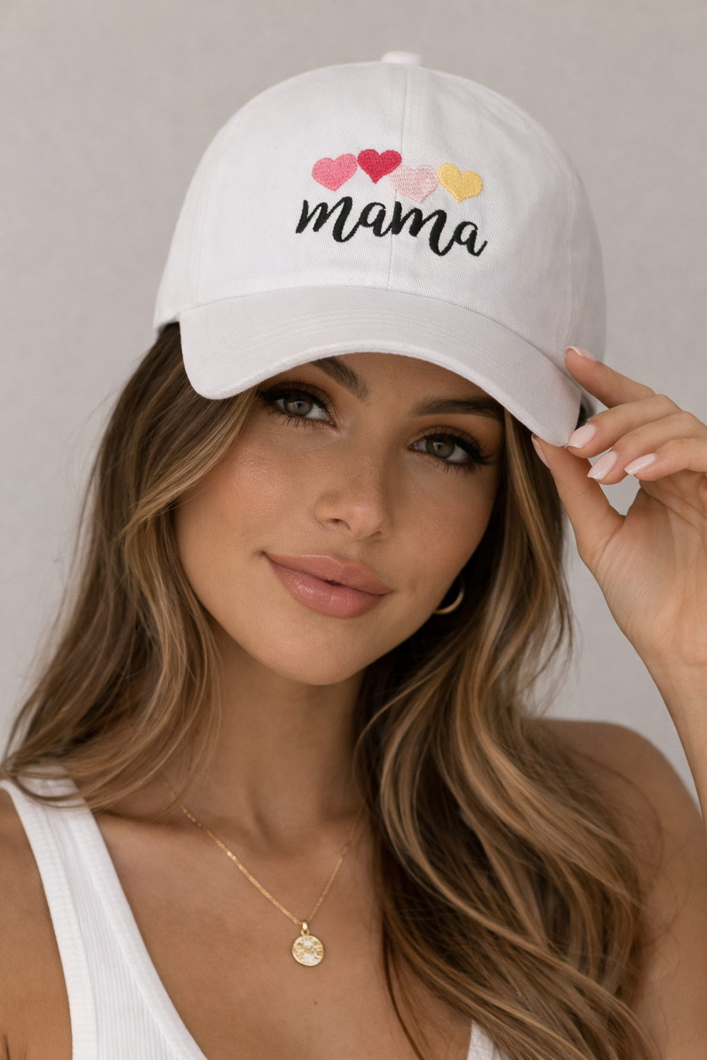 Mama Heart Embroidered White Baseball Cap – Cute Adjustable Mom Hat |