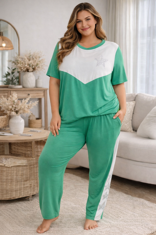 Emerald Star Two-Piece Set – Rhinestone Detail Top & Jogger Pants