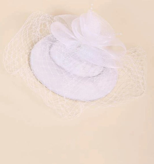 Mesh Hat Fascinator - White